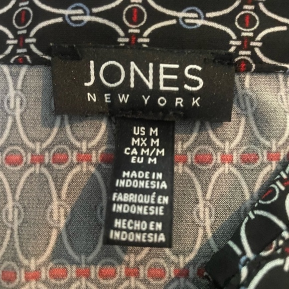 Jones New York womens Black/red/white blouse v-neck w/collar size medium - Picture 7 of 8